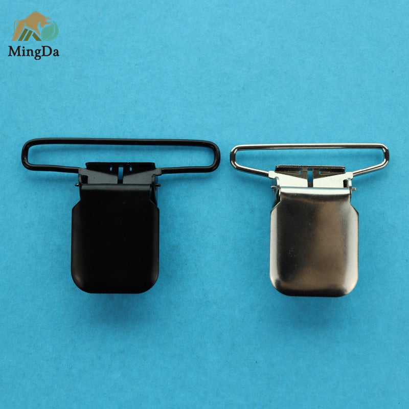 Heavy Duty Construction Clip With Plastic Teeth