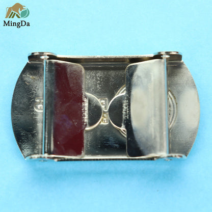 Buckle With Teeth On Both Sides