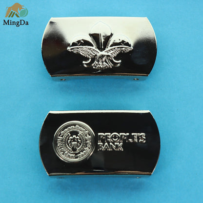 Buckle With Teeth On Both Sides