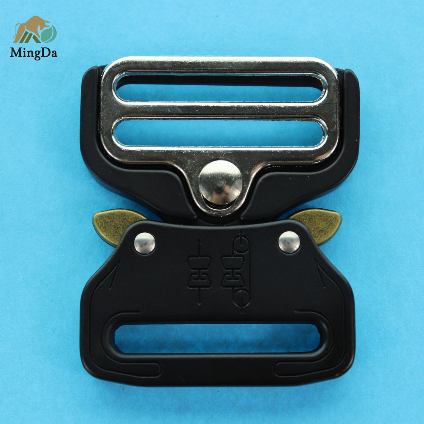 Cobra Buckle