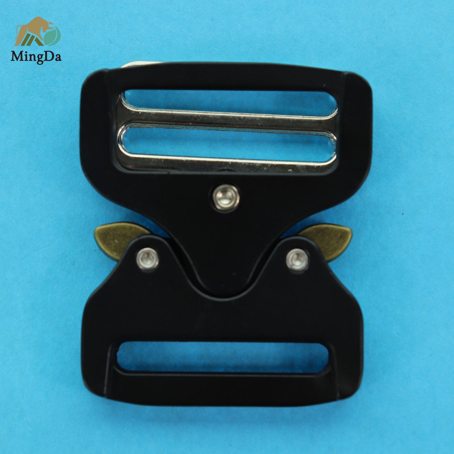 Cobra Buckle
