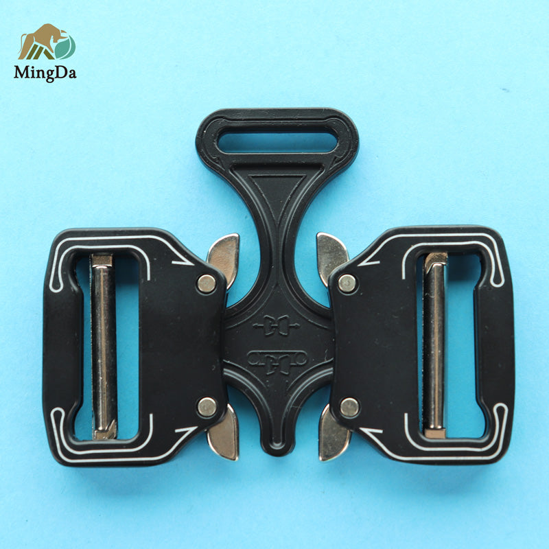 Dual Cobra Buckle