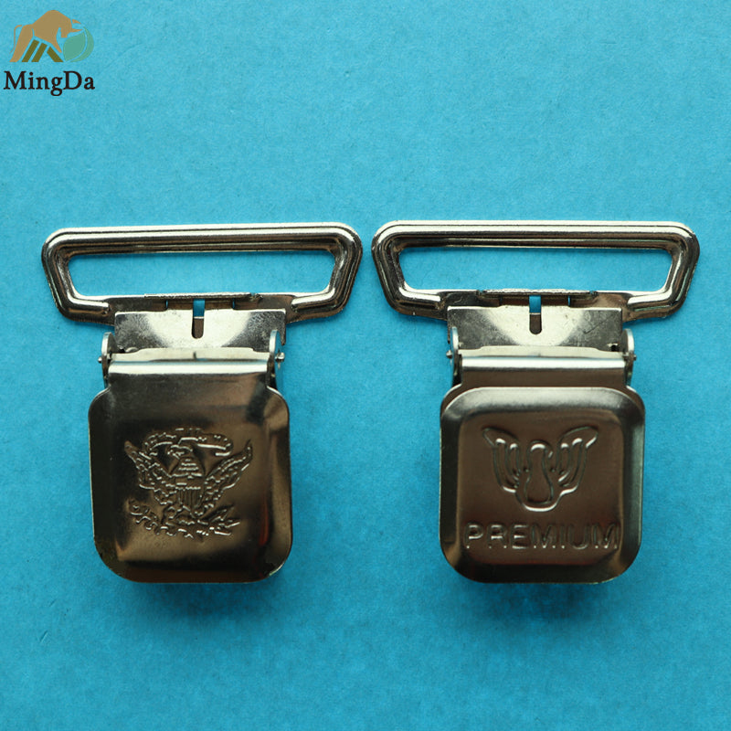 Custom Logo Clip