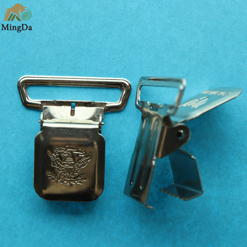 Custom Logo Clip