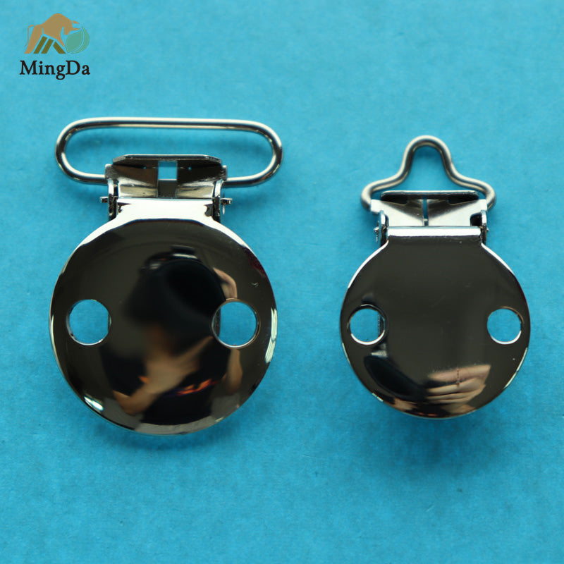 Round Pacifier Clip With Round Holes
