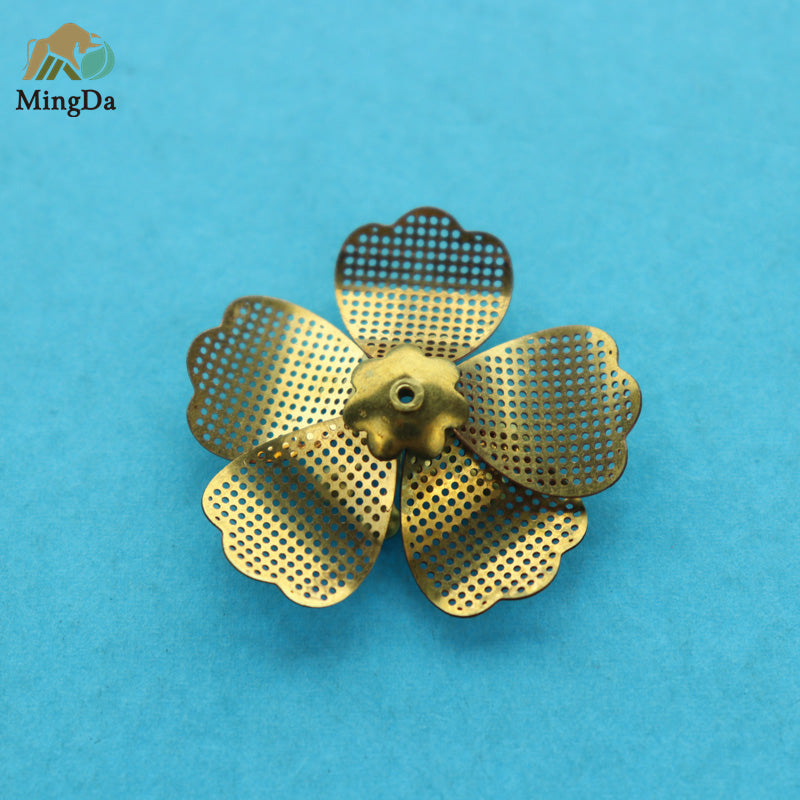European Quality Garment Metal Fashion Accessory For Clothes Jewellery
